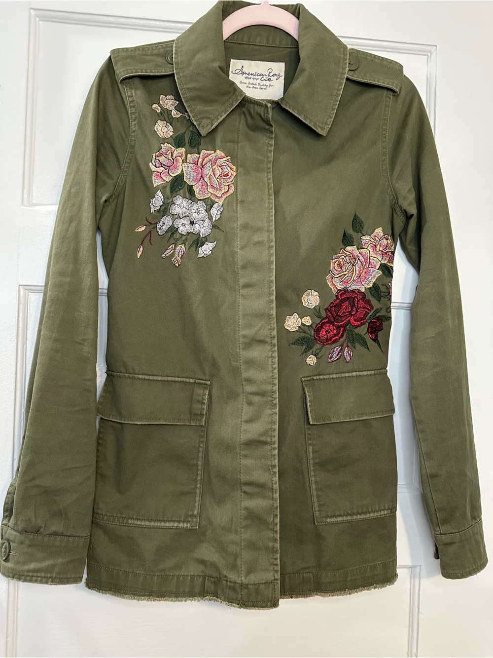 Women’s American Rag Green Utility Cargo Jacket Denim Floral Embroidery